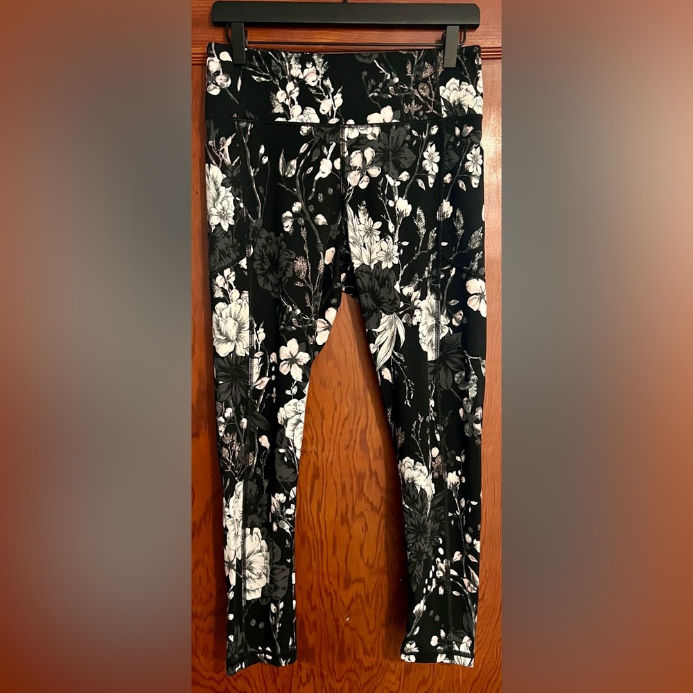 Victoria's Secret Floral Leggings